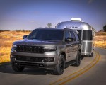 2023 Jeep Wagoneer L Towing a Trailer Wallpapers 150x120