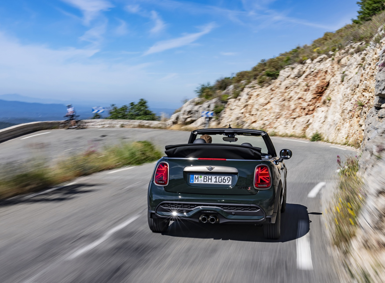 2023 MINI Cooper S Convertible Resolute Edition Rear Wallpapers  (6)