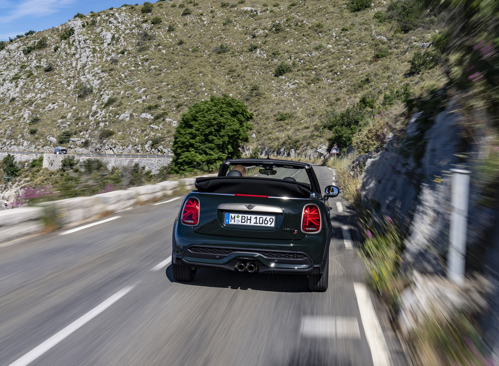 2023 MINI Cooper S Convertible Resolute Edition Rear Wallpapers (7)