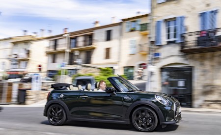 2023 MINI Cooper S Convertible Resolute Edition Side Wallpapers 450x275 (23)