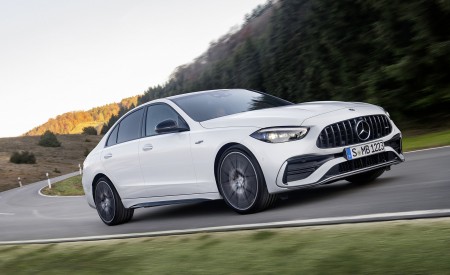 2023 Mercedes-AMG C 43 4MATIC (Color: Opalite White) Front Three-Quarter Wallpapers 450x275 (4)