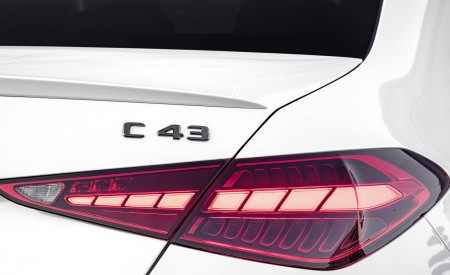 2023 Mercedes-AMG C 43 4MATIC (Color: Opalite White) Tail Light Wallpapers 450x275 (21)