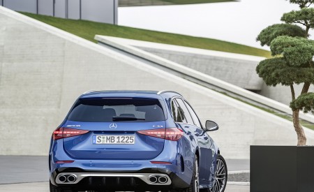 2023 Mercedes-AMG C 43 Estate 4MATIC T-Modell (Color: Spectral Blue) Rear Wallpapers 450x275 (16)