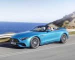 2023 Mercedes-AMG SL 43 (Color: Hyperblue Metallic) Front Three-Quarter Wallpapers 150x120 (1)