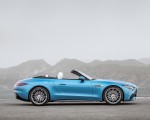 2023 Mercedes-AMG SL 43 (Color: Hyperblue Metallic) Side Wallpapers 150x120 (21)