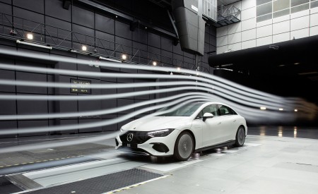 2023 Mercedes-Benz EQE 350+ Aerodynamics Wallpapers 450x275 (85)