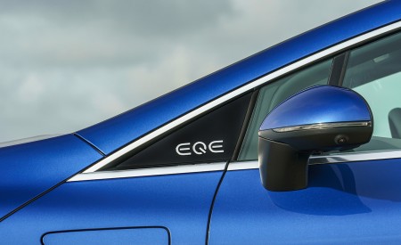 2023 Mercedes-Benz EQE 350+ (UK-Spec) Detail Wallpapers 450x275 (33)