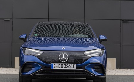 2023 Mercedes-Benz EQE 500 AMG Line 4MATIC (Color: Spectral Blue) Front Wallpapers 450x275 (14)