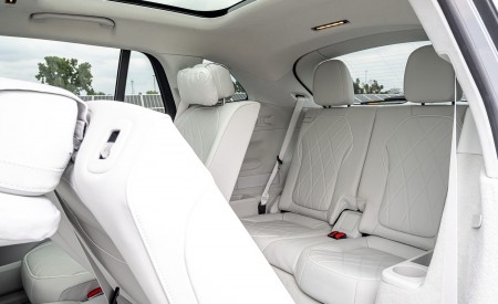 2023 Mercedes-Benz EQS SUV 580 4MATIC AMG Line (Color: Alpine Grey) Interior Third Row Seats Wallpapers 450x275 (130)