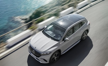 2023 Mercedes-Benz EQS SUV Electric Art Line (Color: Alpine Grey) Top Wallpapers 450x275 (29)