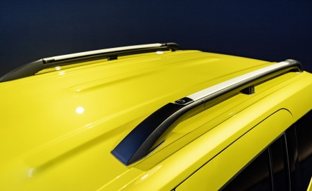 2023 Mercedes-Benz T-Class (Color: Limonite Yellow Metallic) Detail Wallpapers 450x275 (49)