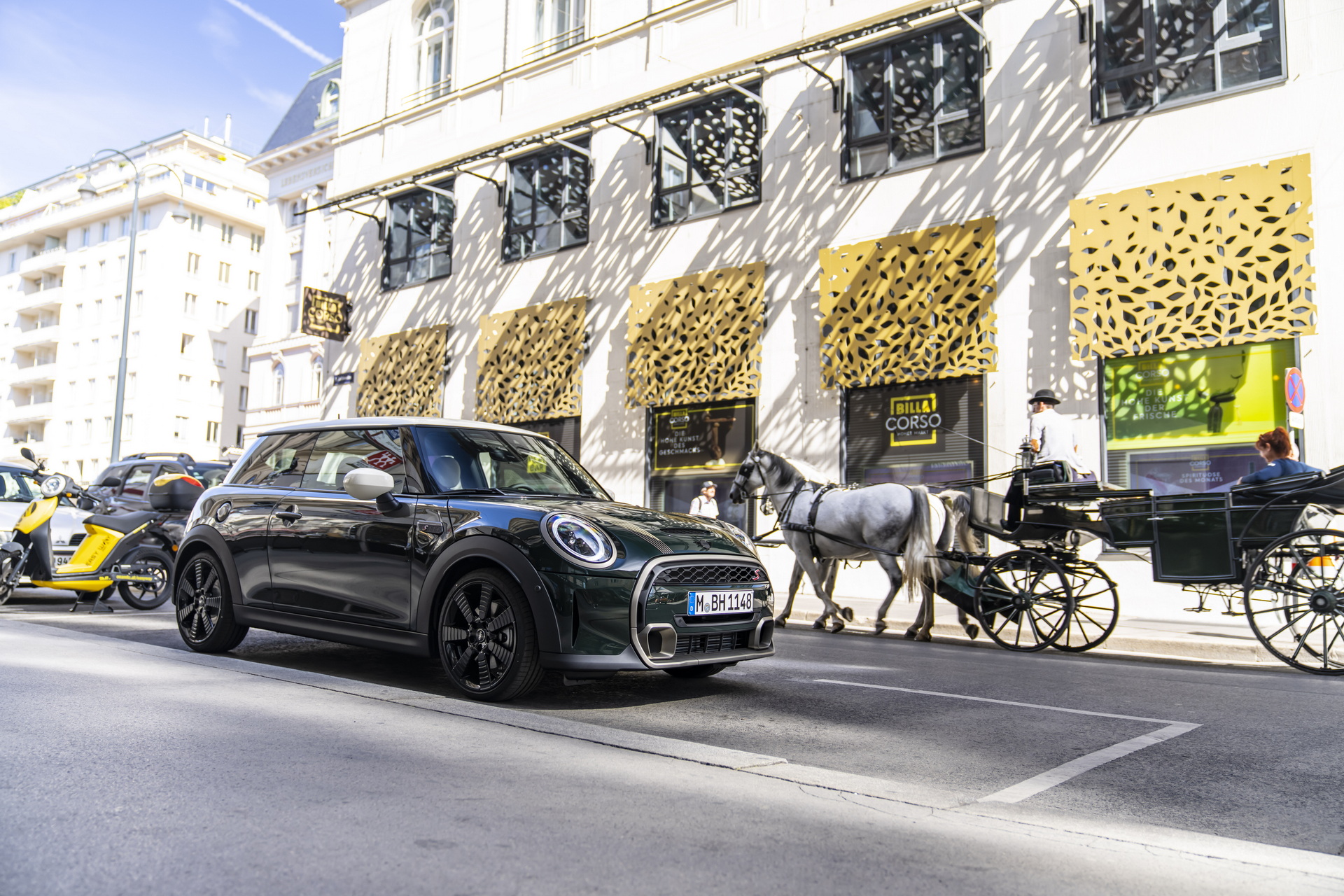2023 Mini Cooper S Resolute Edition Front Three-Quarter Wallpapers (6)