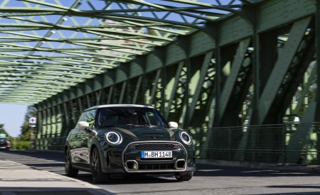 2023 Mini Cooper S Resolute Edition Front Wallpapers 450x275 (9)