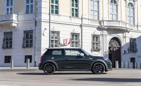 2023 Mini Cooper S Resolute Edition Side Wallpapers  450x275 (4)