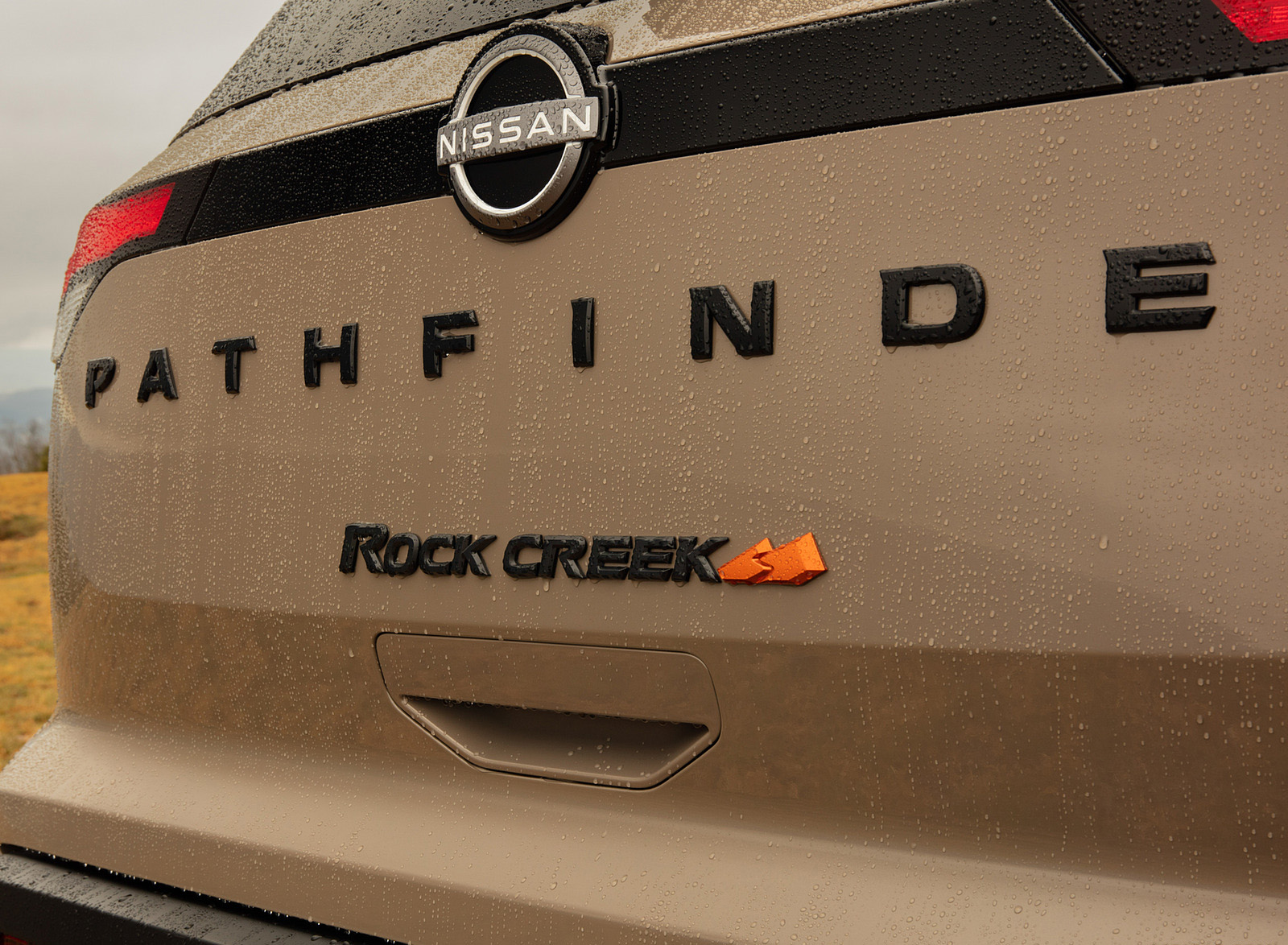2023 Nissan Pathfinder Rock Creek Badge Wallpapers  #19 of 27