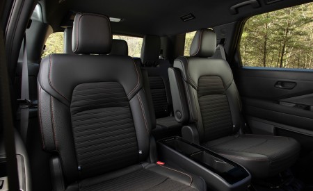 2023 Nissan Pathfinder Rock Creek Interior Rear Seats Wallpapers 450x275 (26)