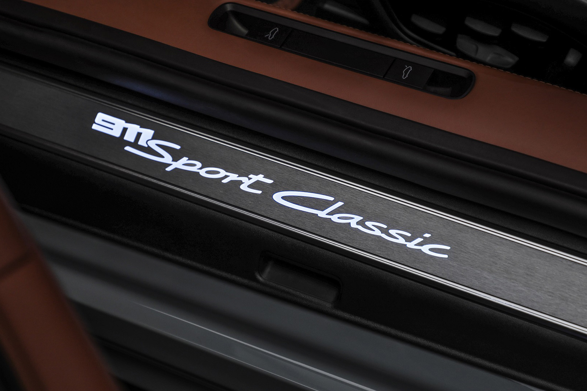 2023 Porsche 911 Sport Classic Door Sill Wallpapers #75 of 85
