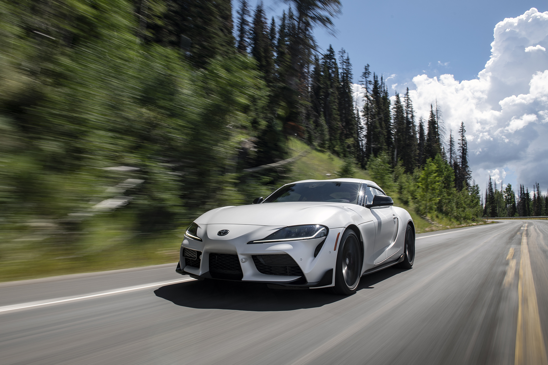 2023 Toyota GR Supra A91-MT Edition (Color: Burnout) Front Three-Quarter Wallpapers #41 of 153