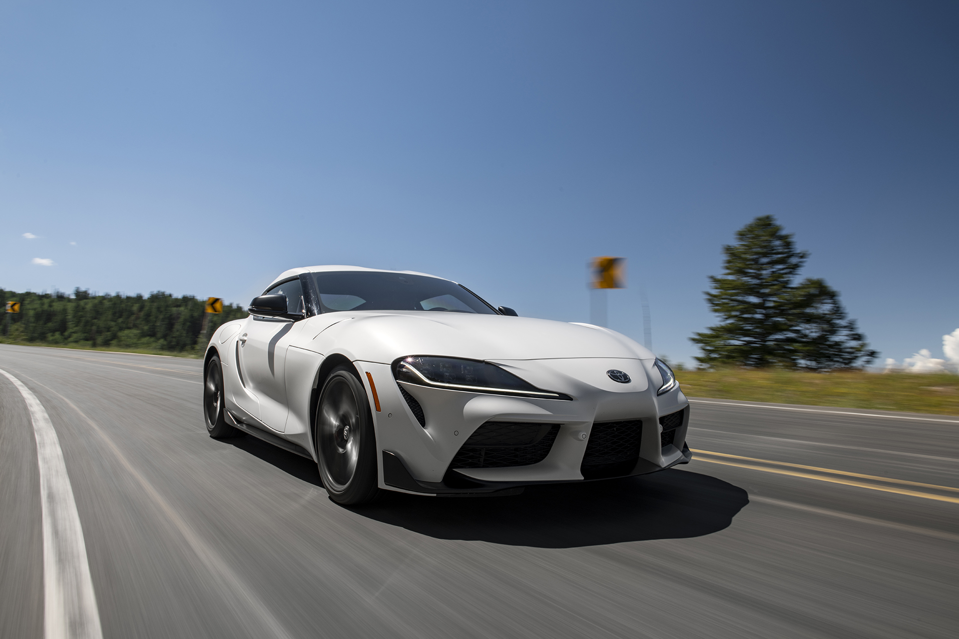 2023 Toyota GR Supra A91-MT Edition (Color: Burnout) Front Three-Quarter Wallpapers #50 of 153