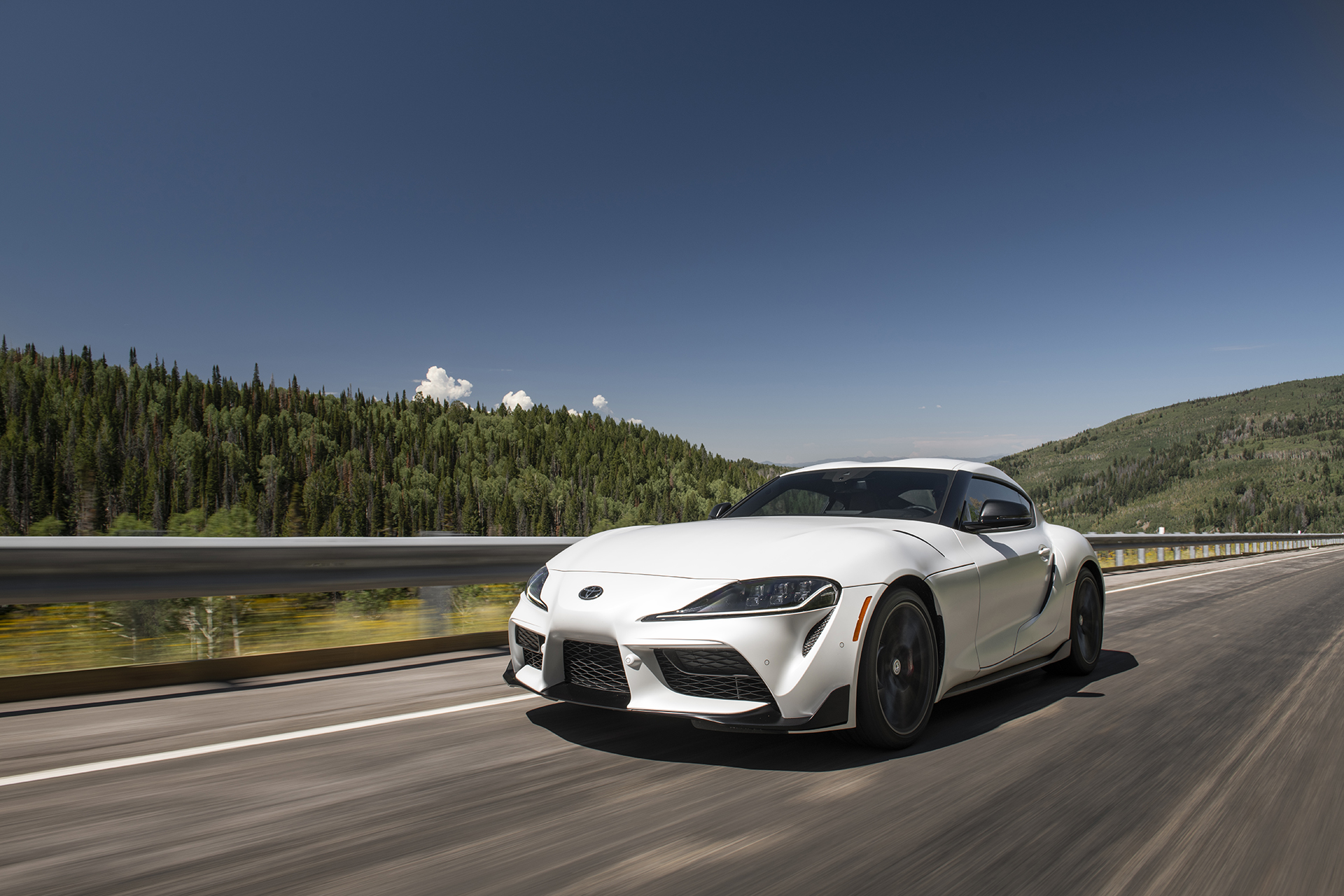 2023 Toyota GR Supra A91-MT Edition (Color: Burnout) Front Three-Quarter Wallpapers #44 of 153