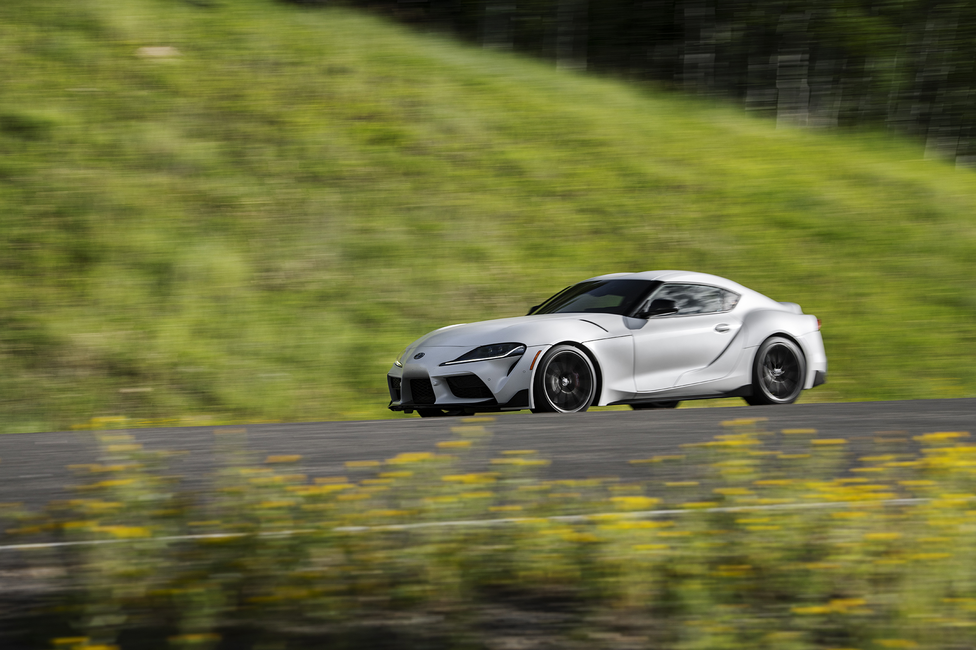 2023 Toyota GR Supra A91-MT Edition (Color: Burnout) Side Wallpapers #63 of 153