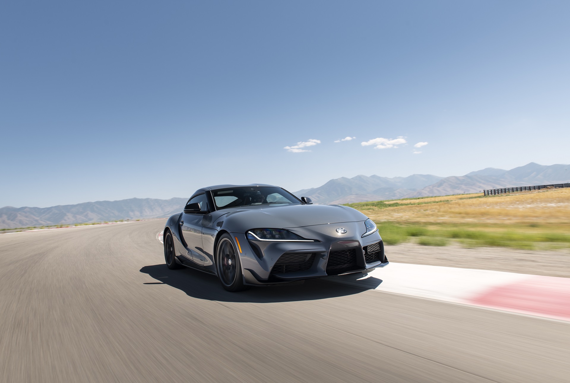 2023 Toyota GR Supra A91-MT Edition (Color: CU Later Grey) Front Three-Quarter Wallpapers #126 of 153