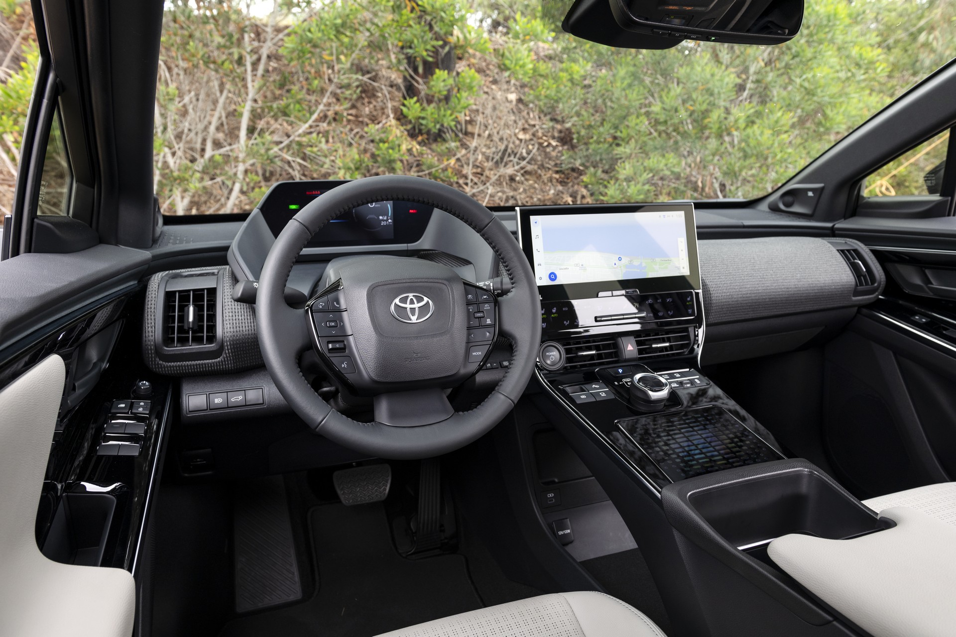 2023 Toyota bZ4X Limited AWD (Color: Heavy Metal) Interior Wallpapers #213 of 226