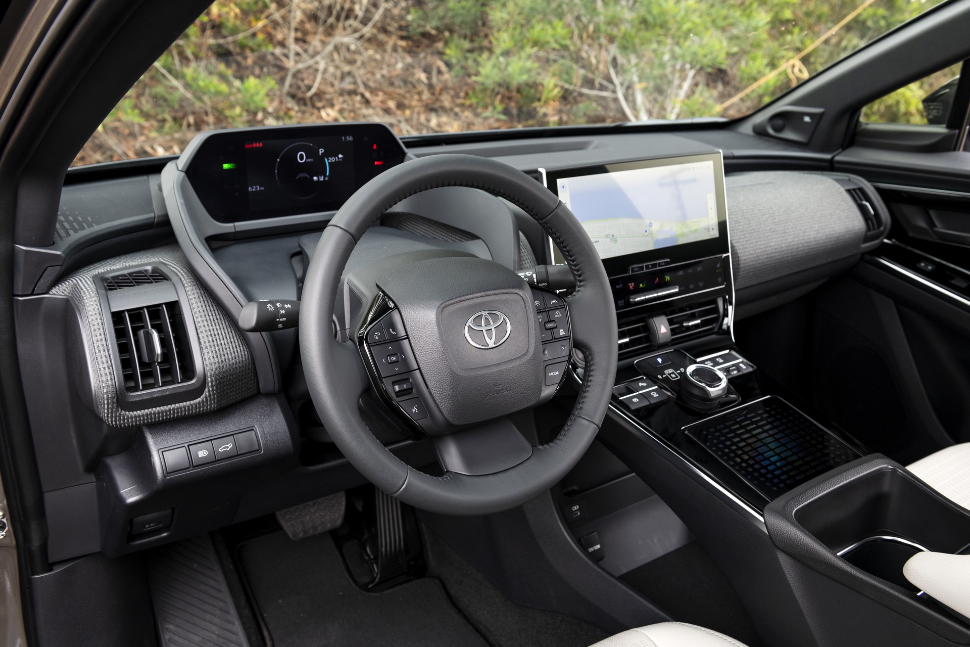 2023 Toyota bZ4X Limited AWD (Color: Heavy Metal) Interior Wallpapers #214 of 226