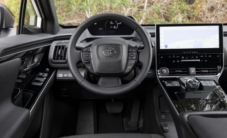 2023 Toyota bZ4X XLE FWD (Color: Wind Chill Pearl) Interior Cockpit Wallpapers 450x275 (93)