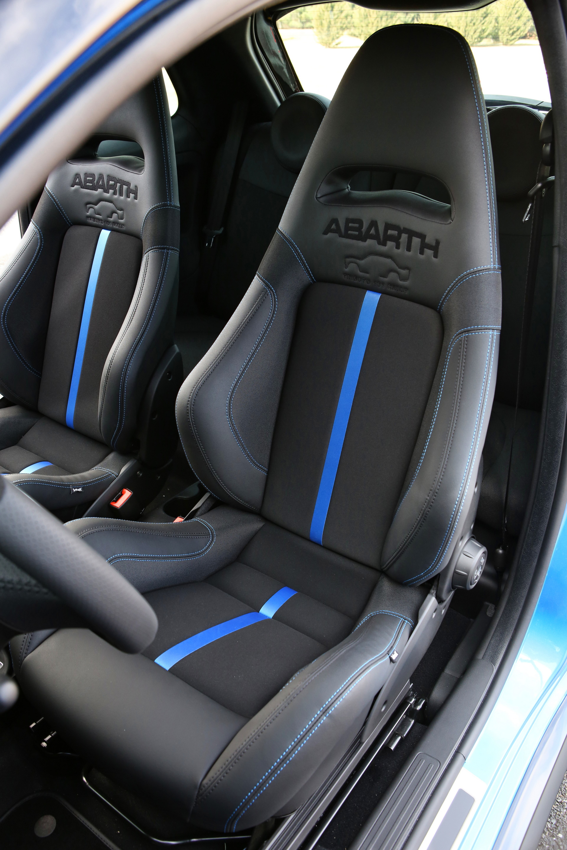 2022 Abarth 695 Tributo 131 Rally Interior Seats Wallpapers #30 of 34