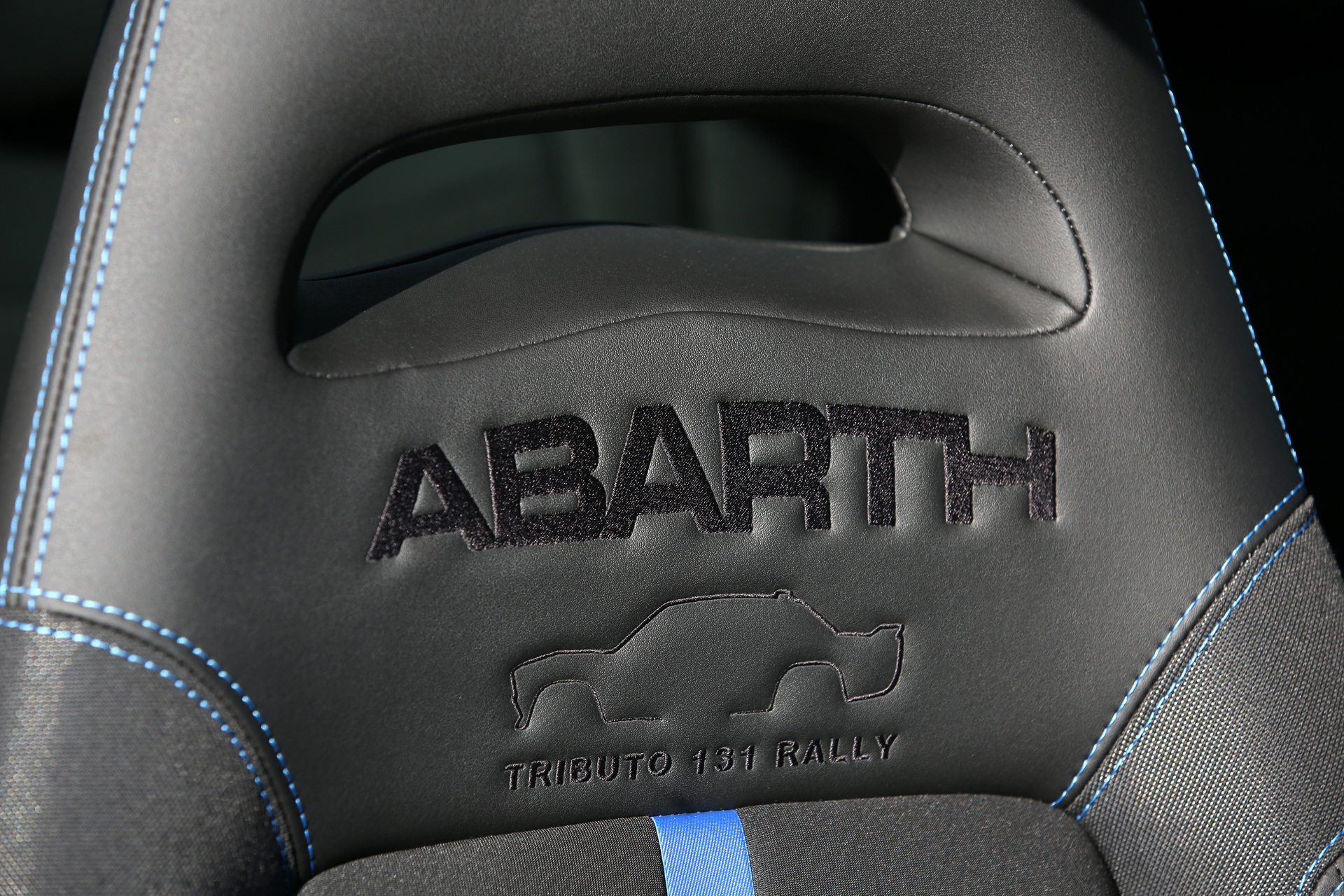 2022 Abarth 695 Tributo 131 Rally Interior Seats Wallpapers #33 of 34