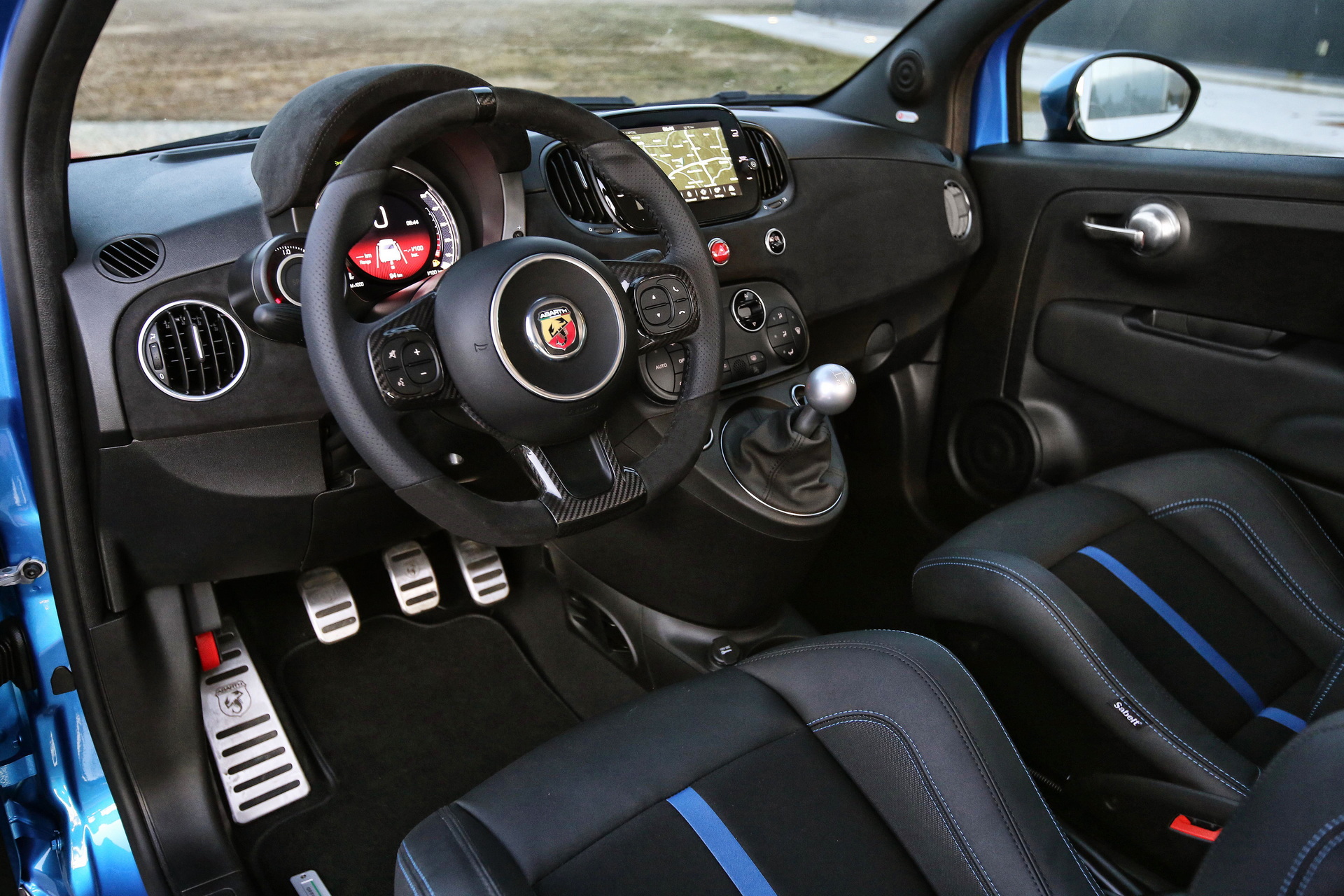 2022 Abarth 695 Tributo 131 Rally Interior Wallpapers #29 of 34
