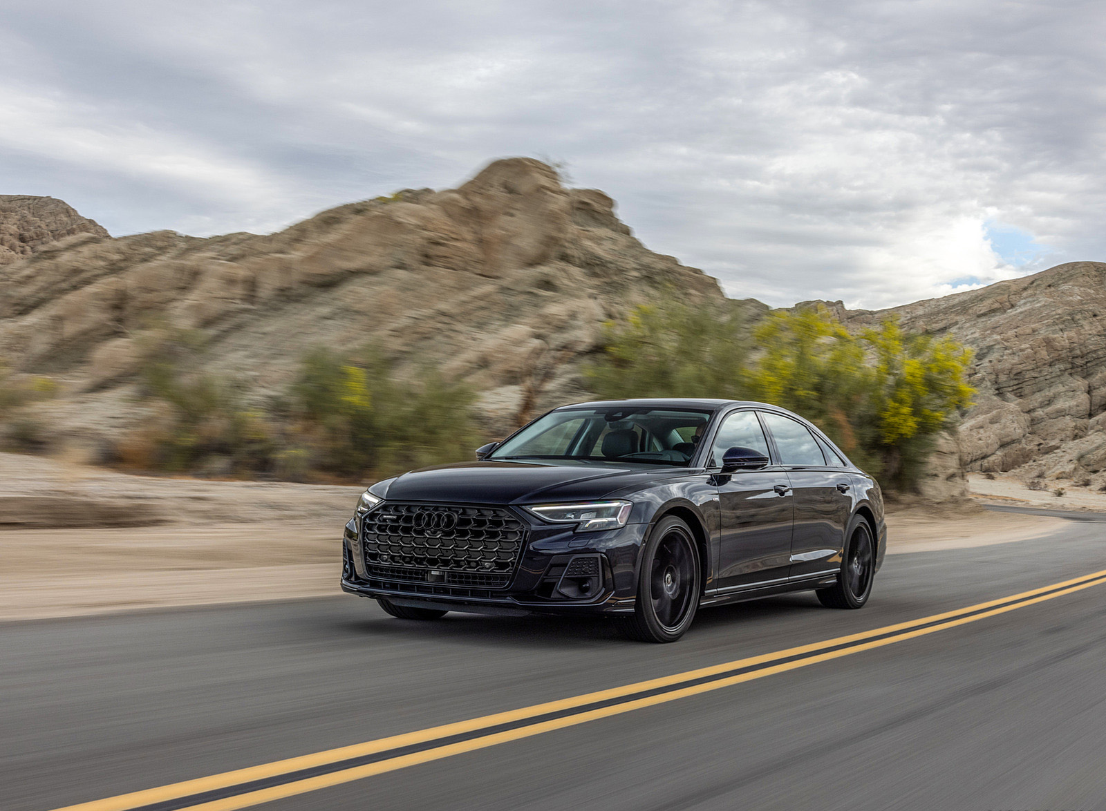 2022 Audi A8 (Color: Firmament Blue; US-Spec) Front Three-Quarter Wallpapers #3 of 75