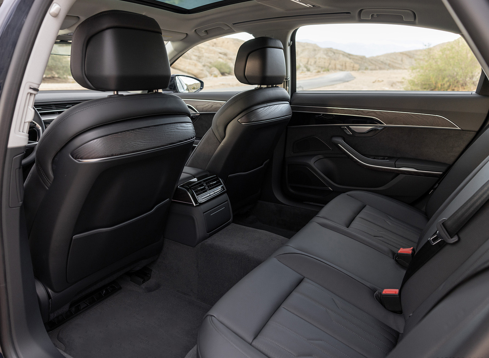 2022 Audi A8 (Color: Firmament Blue; US-Spec) Interior Rear Seats Wallpapers #74 of 75