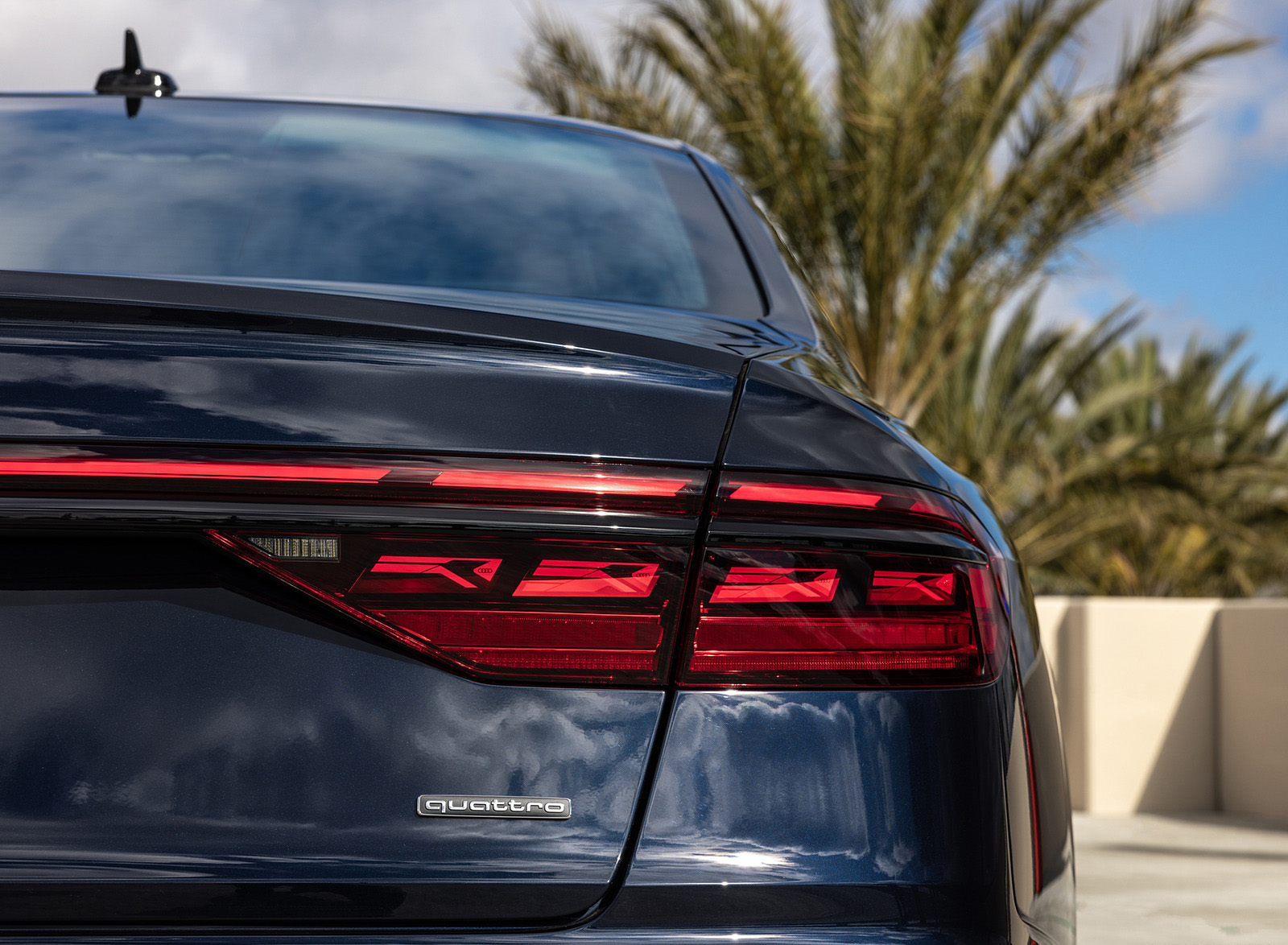 2022 Audi A8 (Color: Firmament Blue; US-Spec) Tail Light Wallpapers #44 of 75