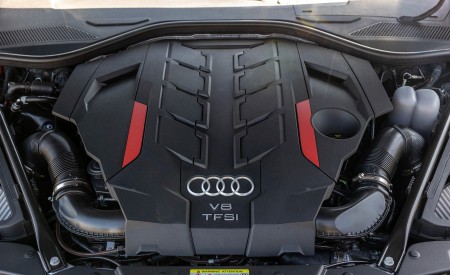 2022 Audi S8 (Color: Vesuvius Gray; US-Spec) Engine Wallpapers 450x275 (56)
