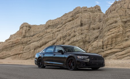 2022 Audi S8 (Color: Vesuvius Gray; US-Spec) Front Three-Quarter Wallpapers 450x275 (25)