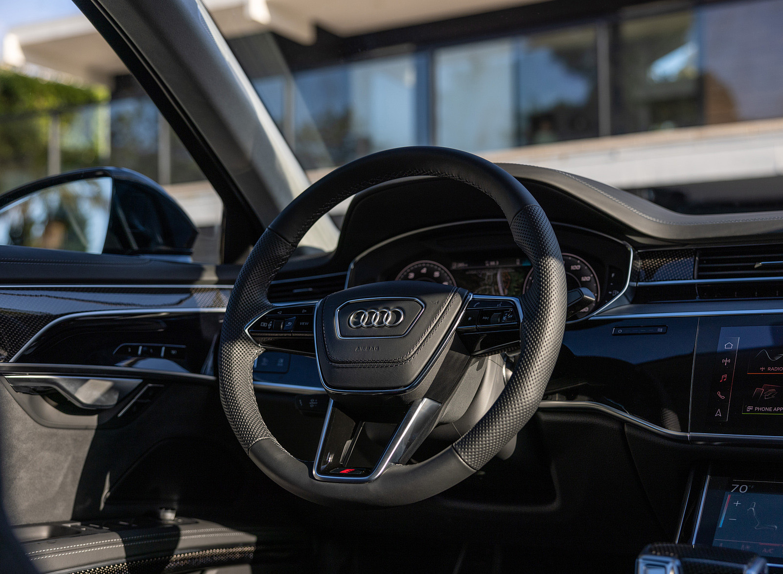 2022 Audi S8 (Color: Vesuvius Gray; US-Spec) Interior Detail Wallpapers #60 of 78