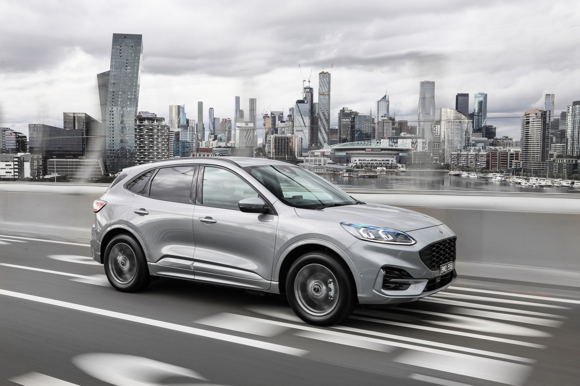 2022 Ford Escape PHEV AU version Front Three-Quarter Wallpapers #21 of 191