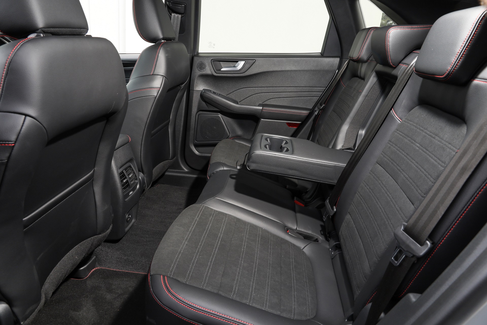 2022 Ford Escape PHEV AU version Interior Rear Seats Wallpapers #156 of 191