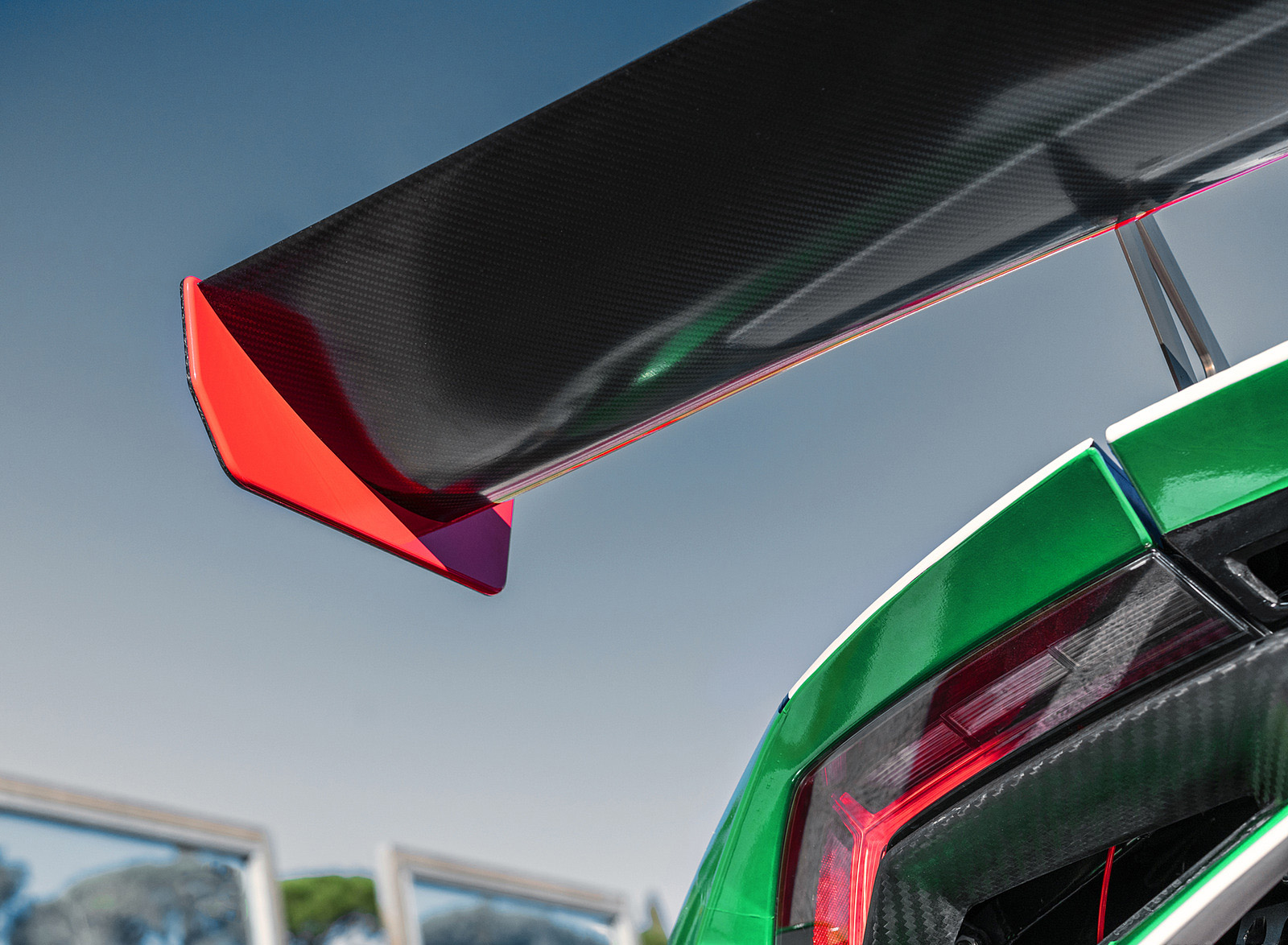 2022 Lamborghini Huracan GT3 EVO2 Spoiler Wallpapers #19 of 31