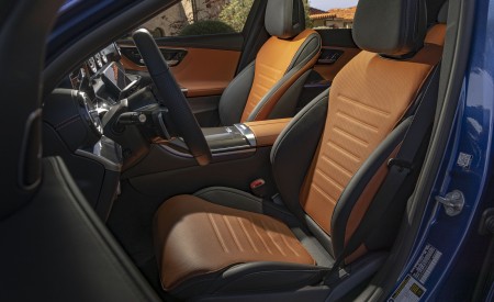 2022 Mercedes-Benz C-Class (US-Spec) Interior Front Seats Wallpapers 450x275 (83)