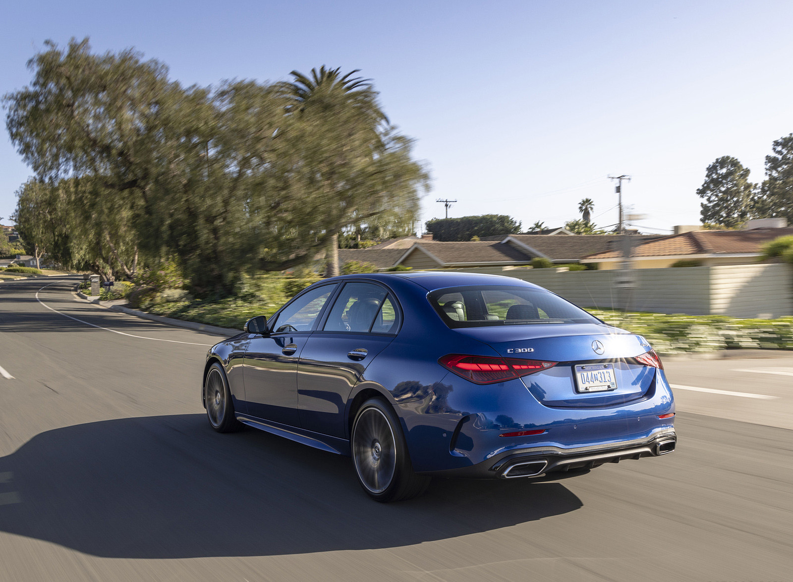 2022 Mercedes-Benz C-Class (US-Spec) Rear Three-Quarter Wallpapers (10)