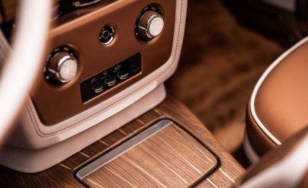2022 Rolls-Royce Boat Tail Interior Detail Wallpapers 450x275 (32)