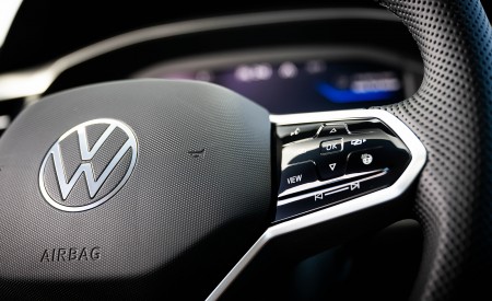2022 Volkswagen Arteon Interior Steering Wheel Wallpapers 450x275 (41)