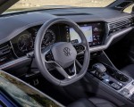 2022 Volkswagen Touareg EDITION 20 Interior Wallpapers 150x120 (9)