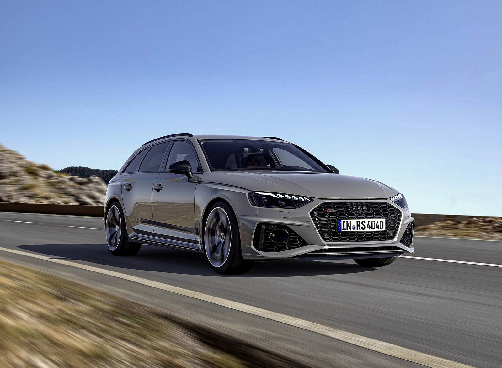 2023 Audi RS 4 Avant Competition Plus (Color: Nardo Grey) Front Three-Quarter Wallpapers (1)