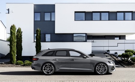 2023 Audi RS 4 Avant Competition Plus (Color: Nardo Grey) Side Wallpapers 450x275 (10)
