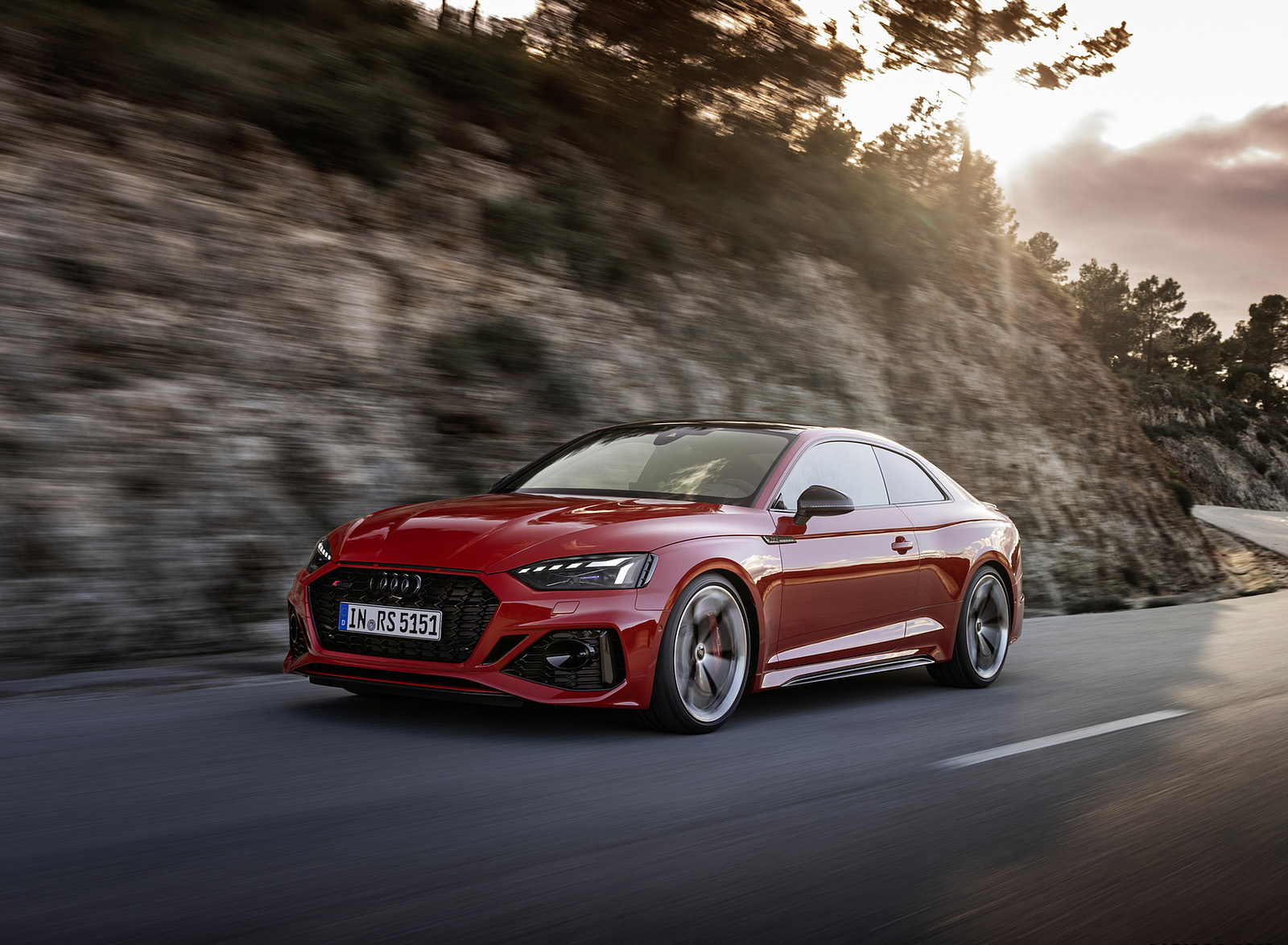 2023 Audi RS 5 Coupé Competition Plus (Color: Tango Red) Front Three-Quarter Wallpapers (10)