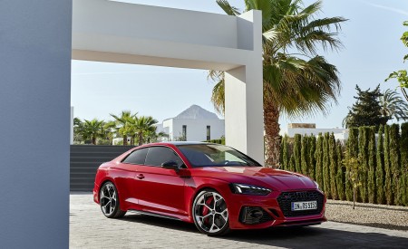 2023 Audi RS 5 Coupé Competition Plus (Color: Tango Red) Front Three-Quarter Wallpapers 450x275 (48)